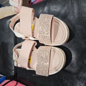 Girls sandal